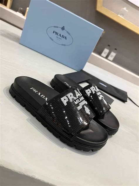 prada slider